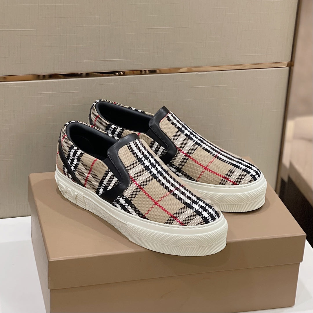Burberry Sneakers