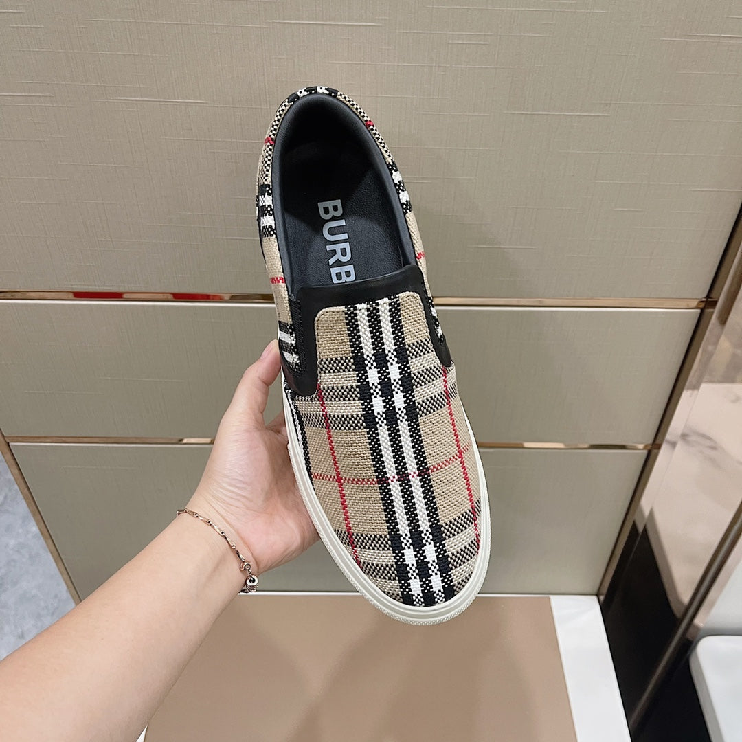 Burberry Sneakers