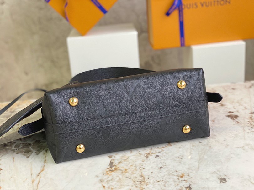 Louis Vuitton CarryAll PM