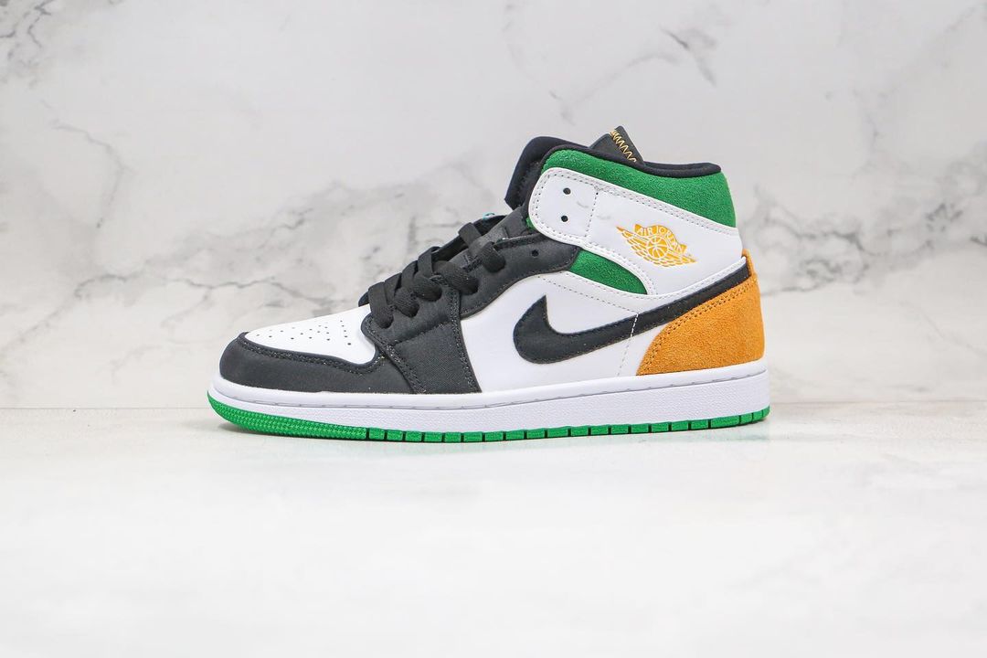 Air Jordan 1 Mid Oakland
