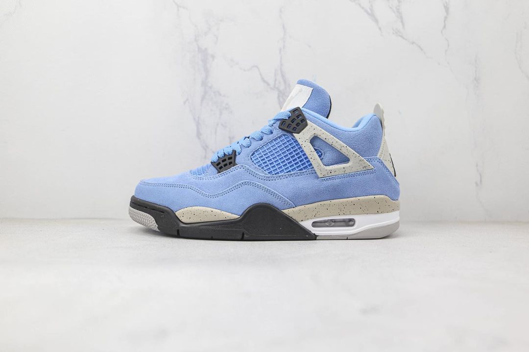 Air Jordan 4 University Blue