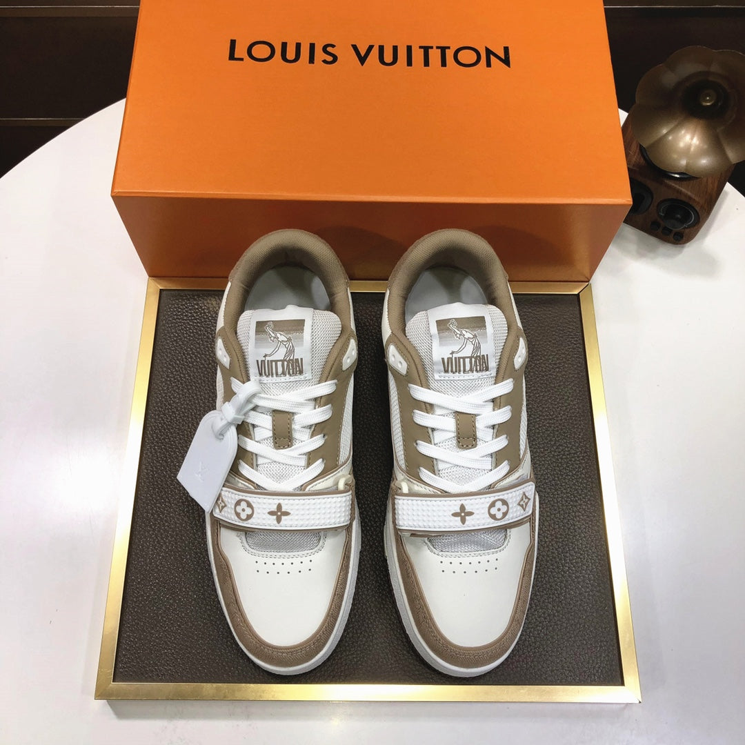 Louis Vuitton Trainer Sneaker Beige