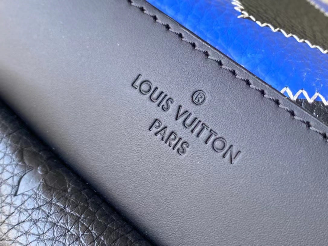 Louis Vuitton Avenue Slingbag
