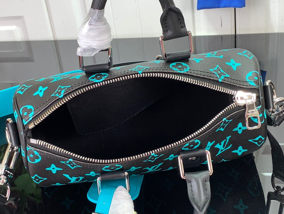 Louis Vuitton Keepall Bandoulière 25