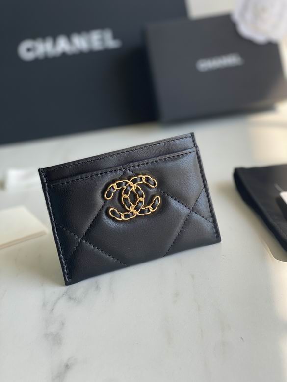 Chanel 19 Card Holder