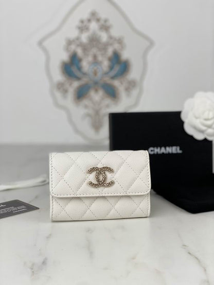 Chanel card holder grained calfskin in black with gold CC logo |  Mrs1000shoes