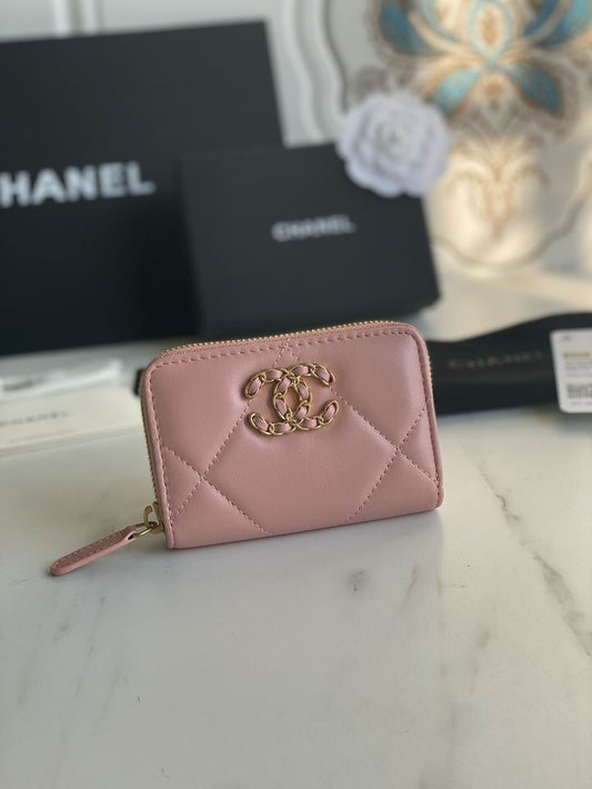 Chanel 19 Zipped Coin Purse