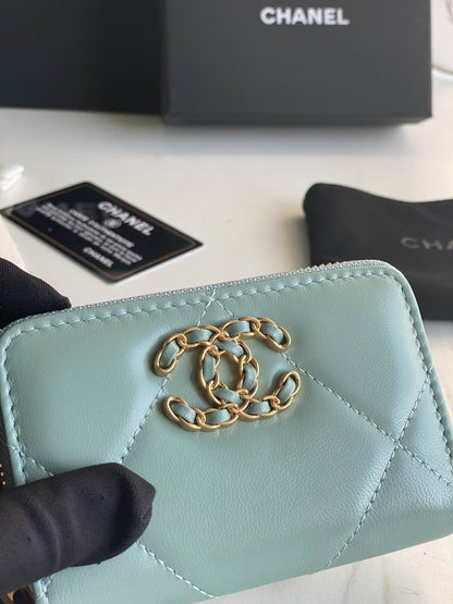 Chanel 19 Zipped Coin Purse