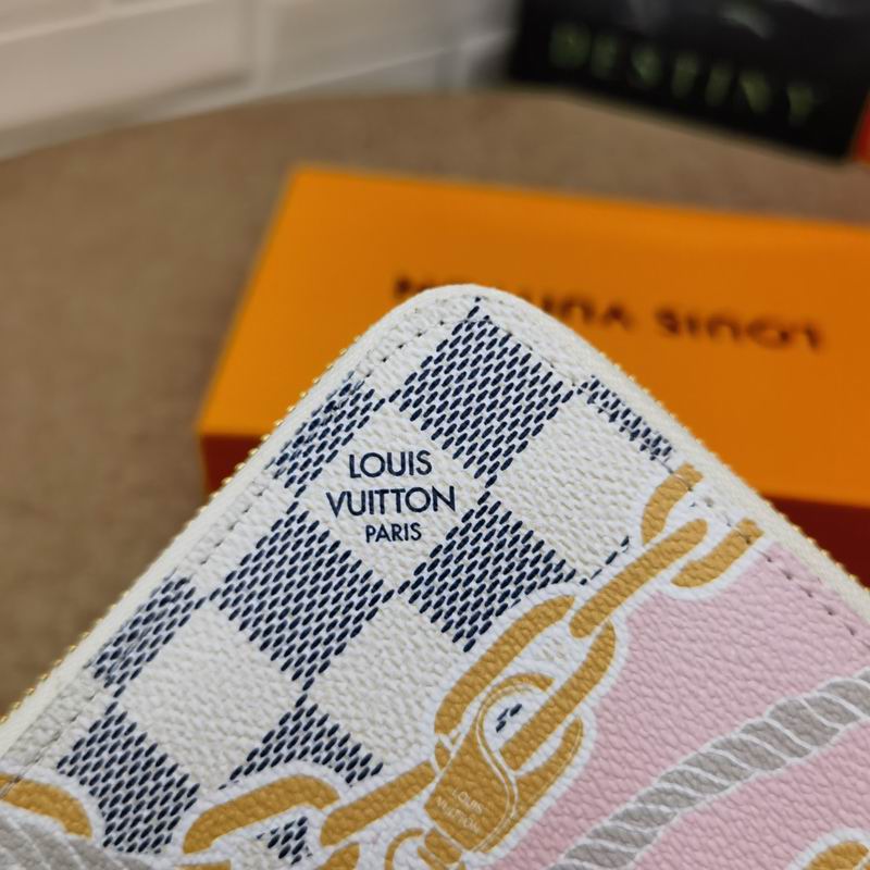 Louis Vuitton Zippy Wallet (Spring Collection)