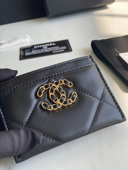 Chanel 19 Card Holder