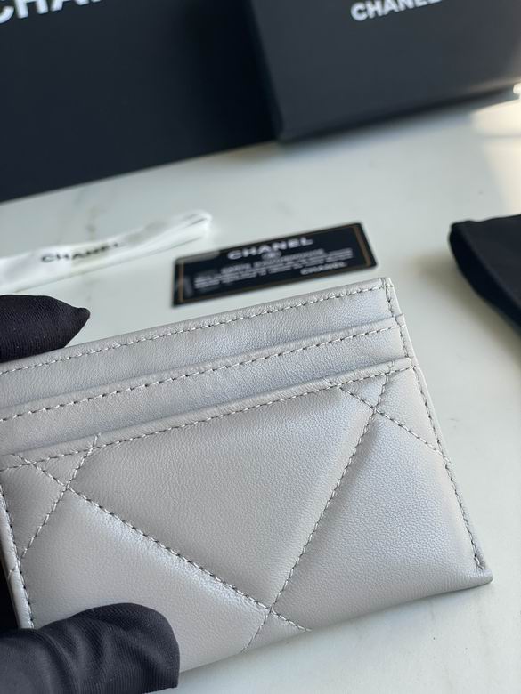 Chanel 19 Card Holder