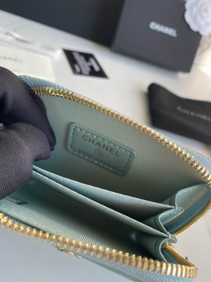 Chanel 19 Zipped Coin Purse