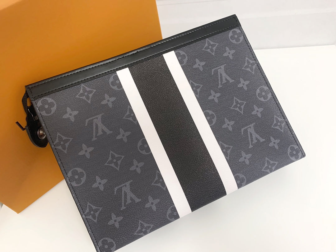 Louis Vuitton Clutch