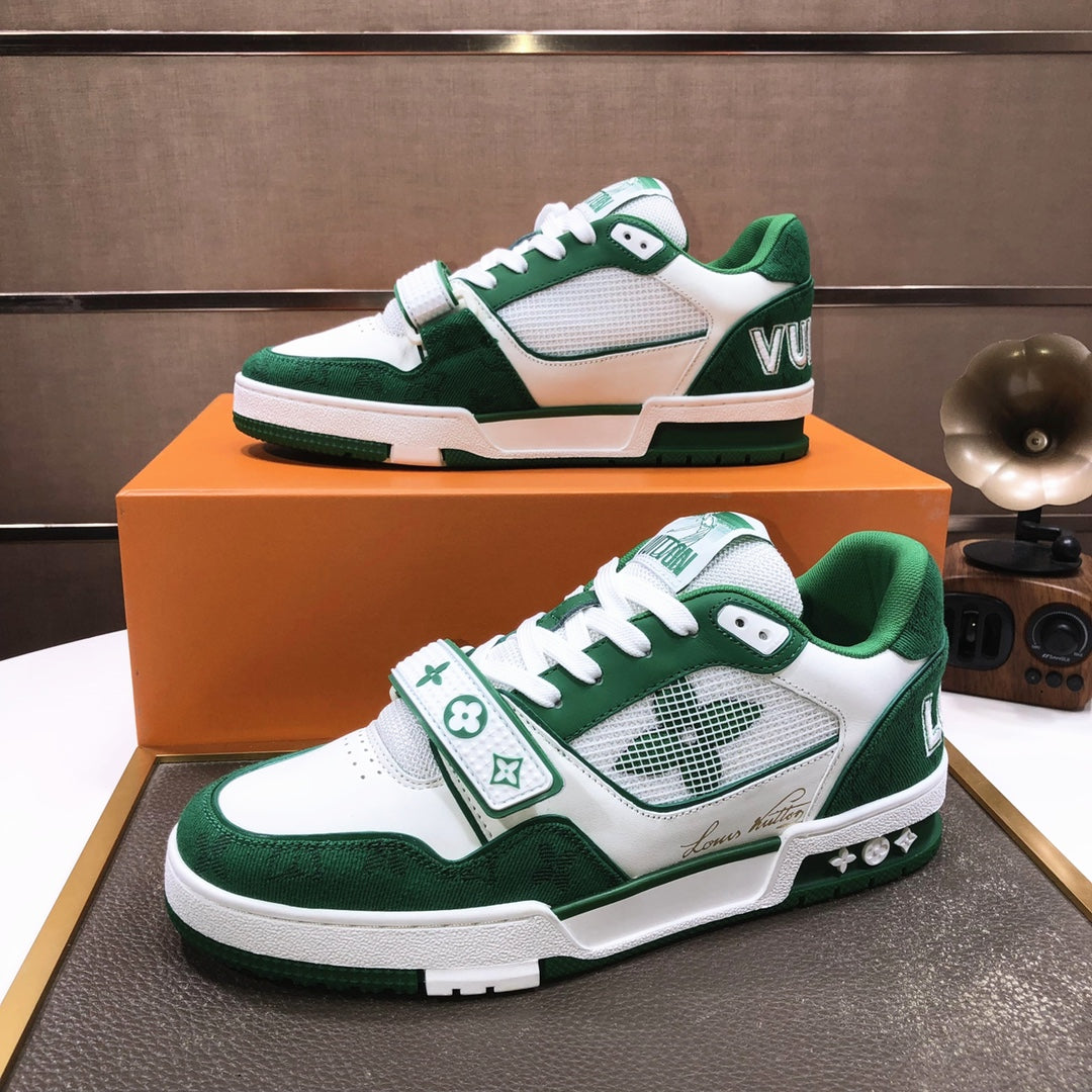 Louis Vuitton Trainer Sneaker green