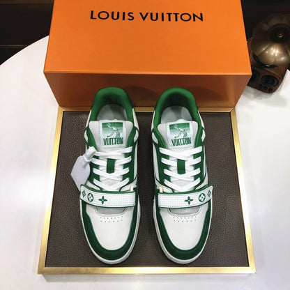 Louis Vuitton Trainer Sneakers (Green) – Luxxe