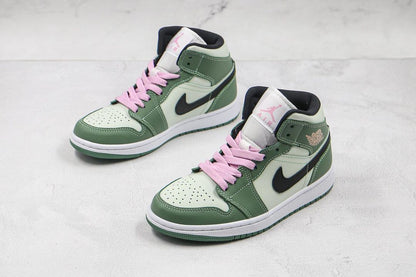 Air Jordan 1 Mid "Dutch Green"