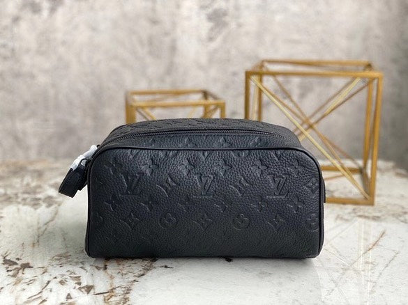 Louis Vuitton Dopp Kit Toilet Pouch (Black)