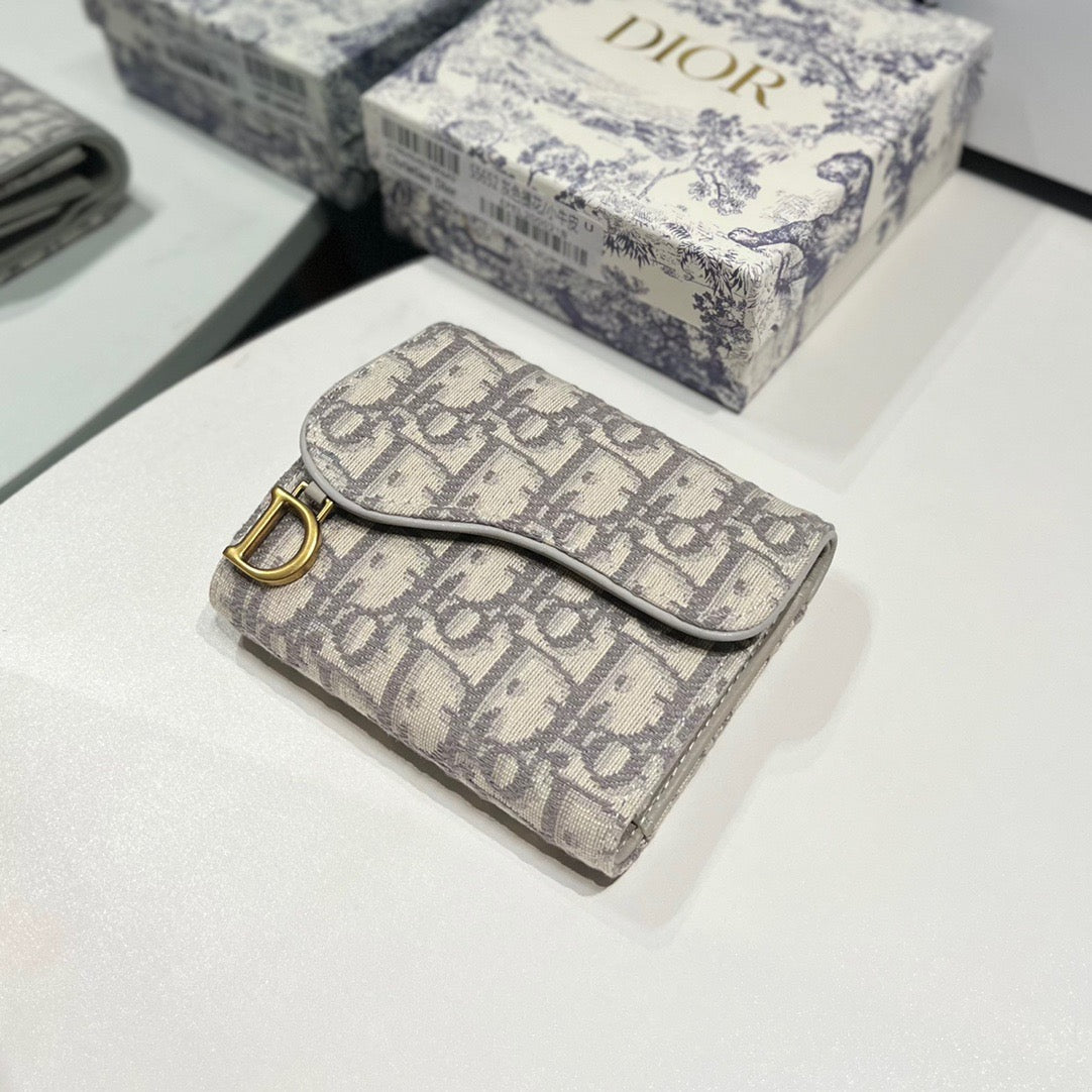 Christian Dior Saddle Flap Card Holder – Luxxe