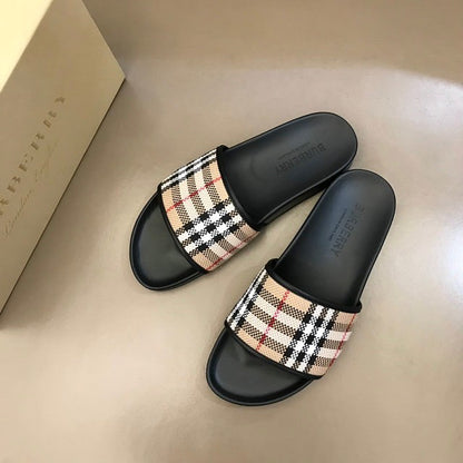 Burberry Check Print Slides