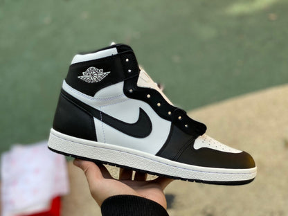 Air Jordan 1 Black & White