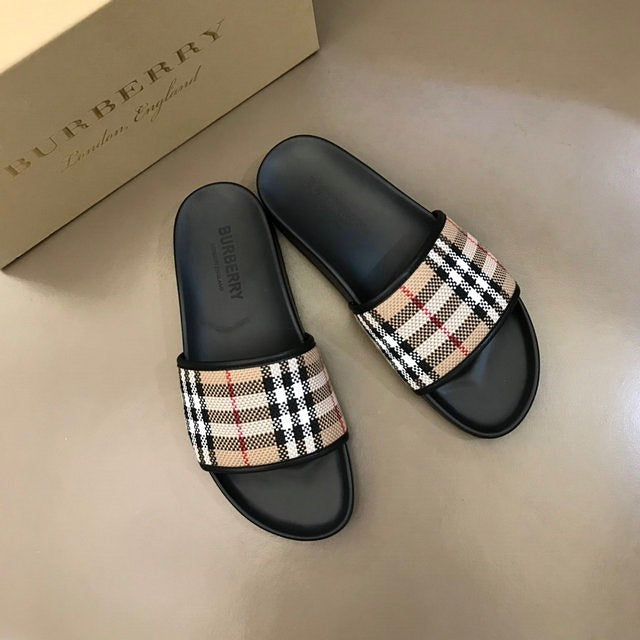 Burberry Check Print Slides