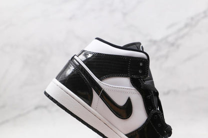 Air Jordan 1 Mid Carbon Fiber