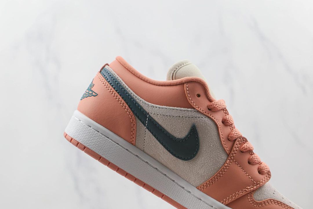 Air Jordan 1 Low Light Madder Root