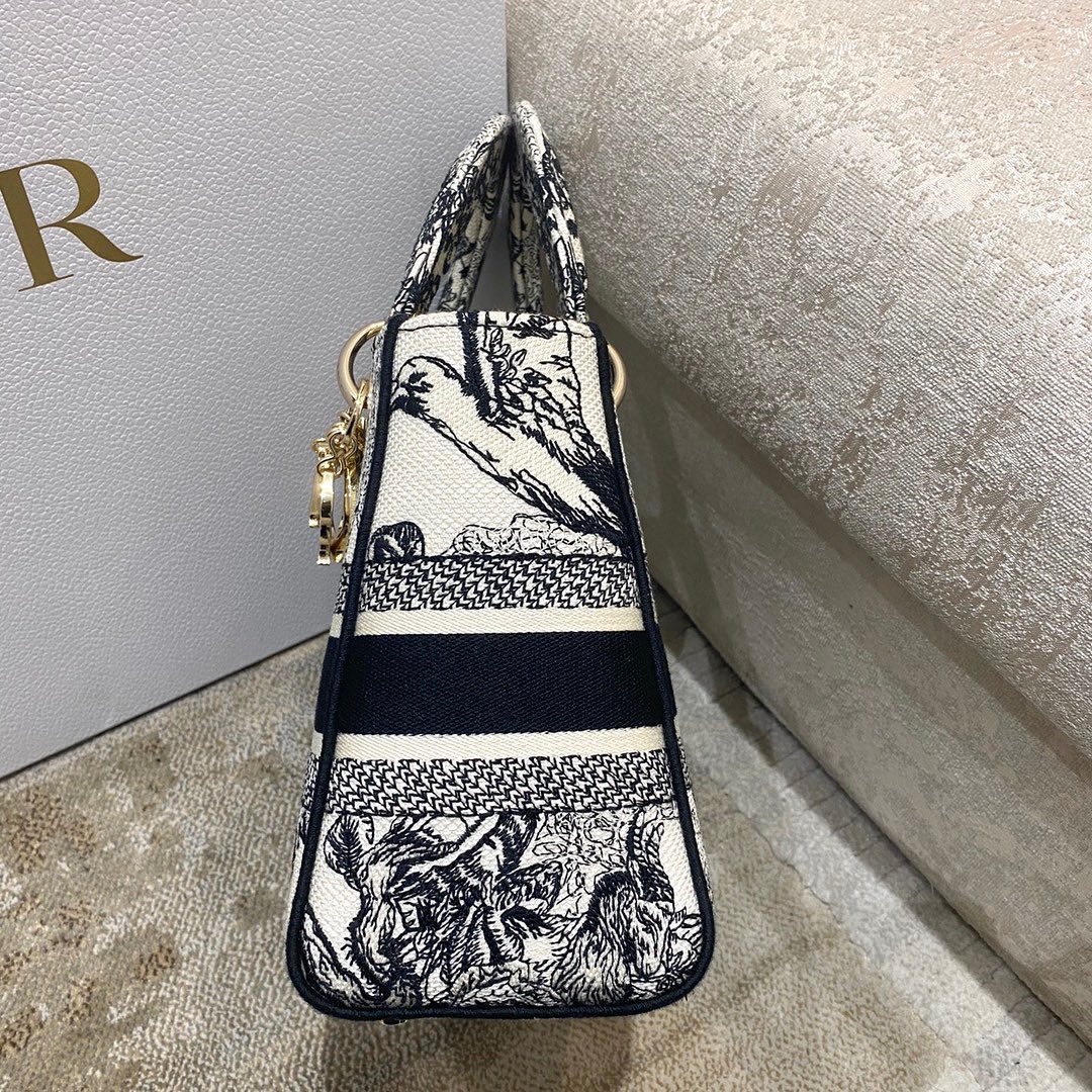 Christian Dior Medium Lady D-Lite Bag