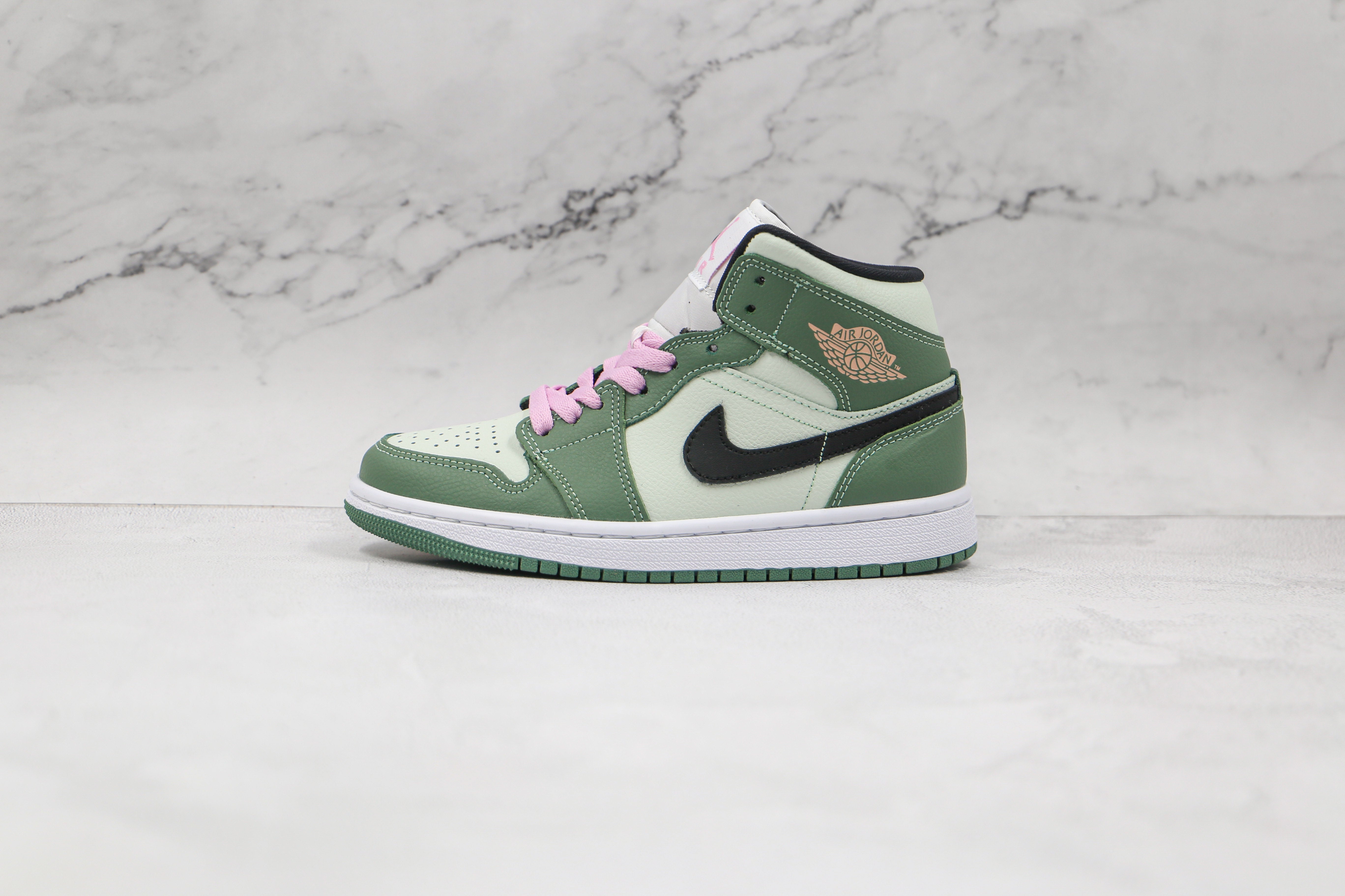 Dutch cheap green jordan