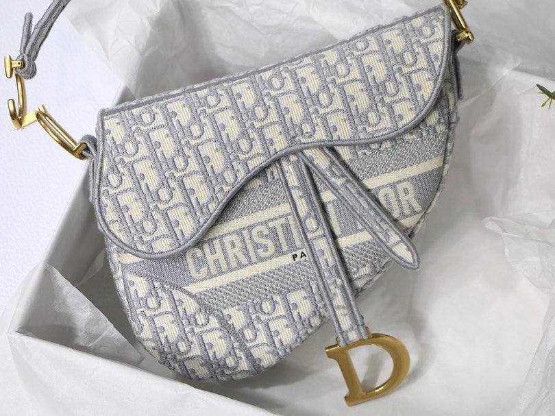 Dior best sale saddle grey