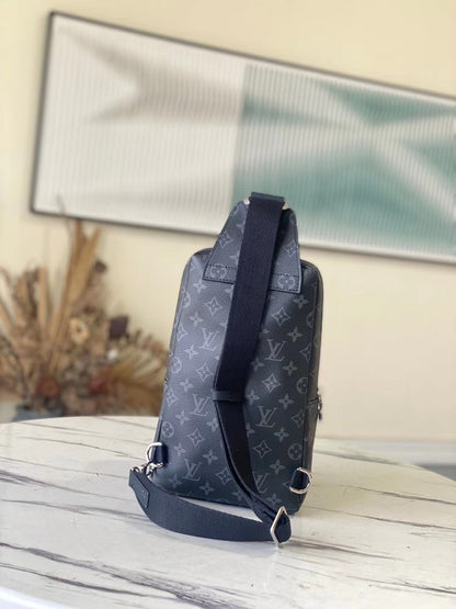 Louis Vuitton Avenue Slingbag