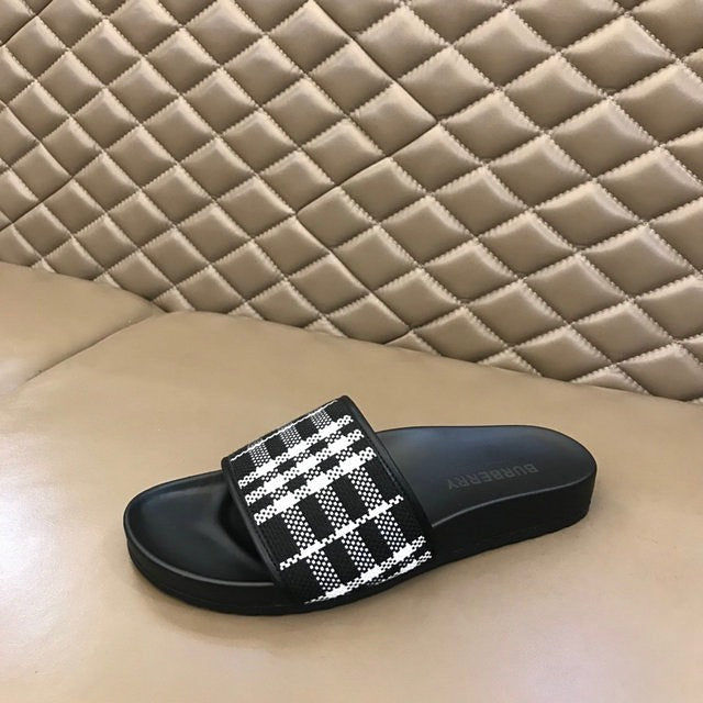 Burberry Check Print Slides