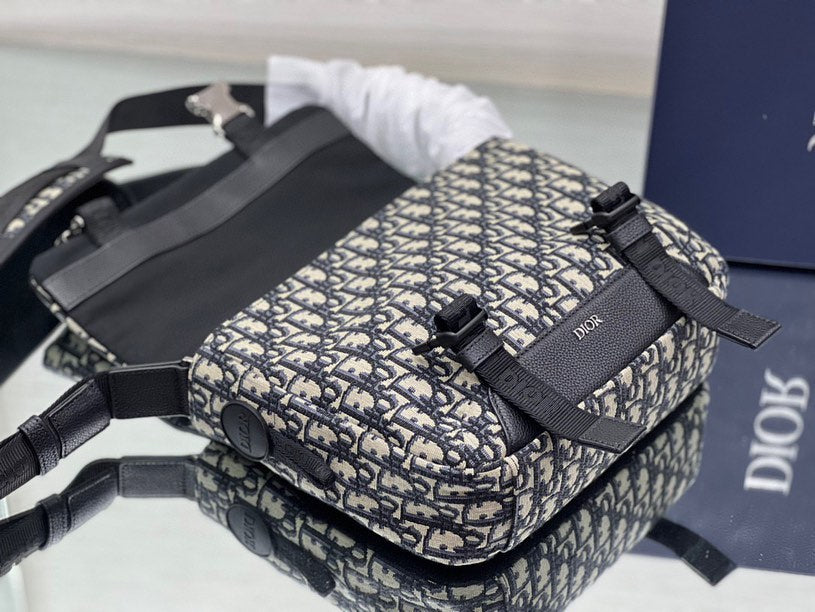 Dior Explorer Messenger, Luxury, Bags & Wallets on Carousell