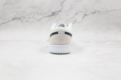 Air Jordan 1 Low Barely Green